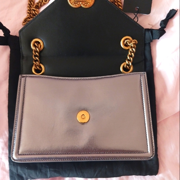 Brand New Dolce Gabbana Medium Devotion Silver w Dust Bag & authentication card - Picture 3 of 11